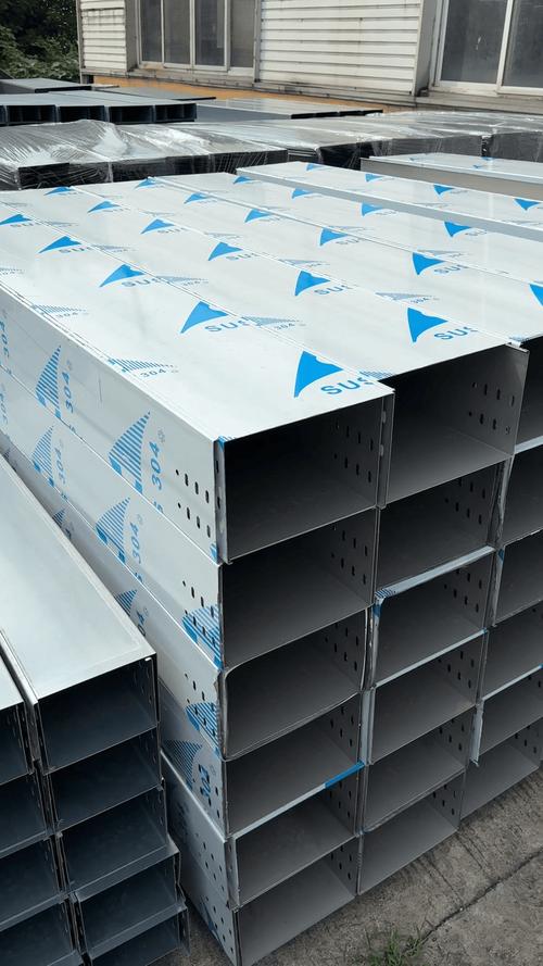 不锈钢桥架采购认准四川众联电气设备,多规格产品覆盖需求,专业制造